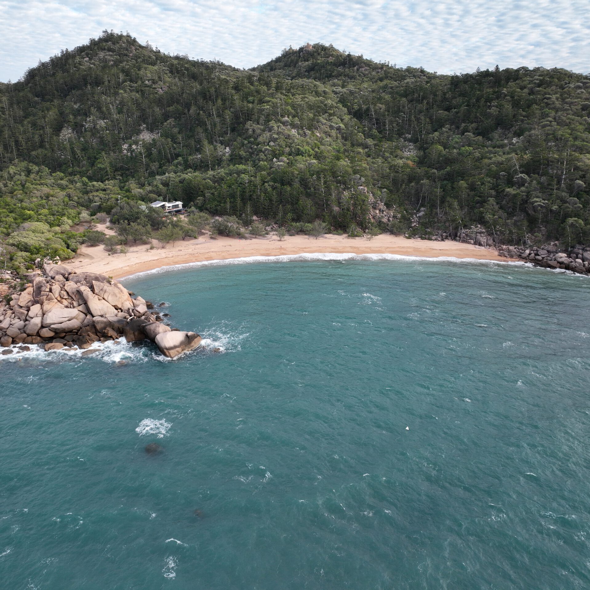 Magnetic island
